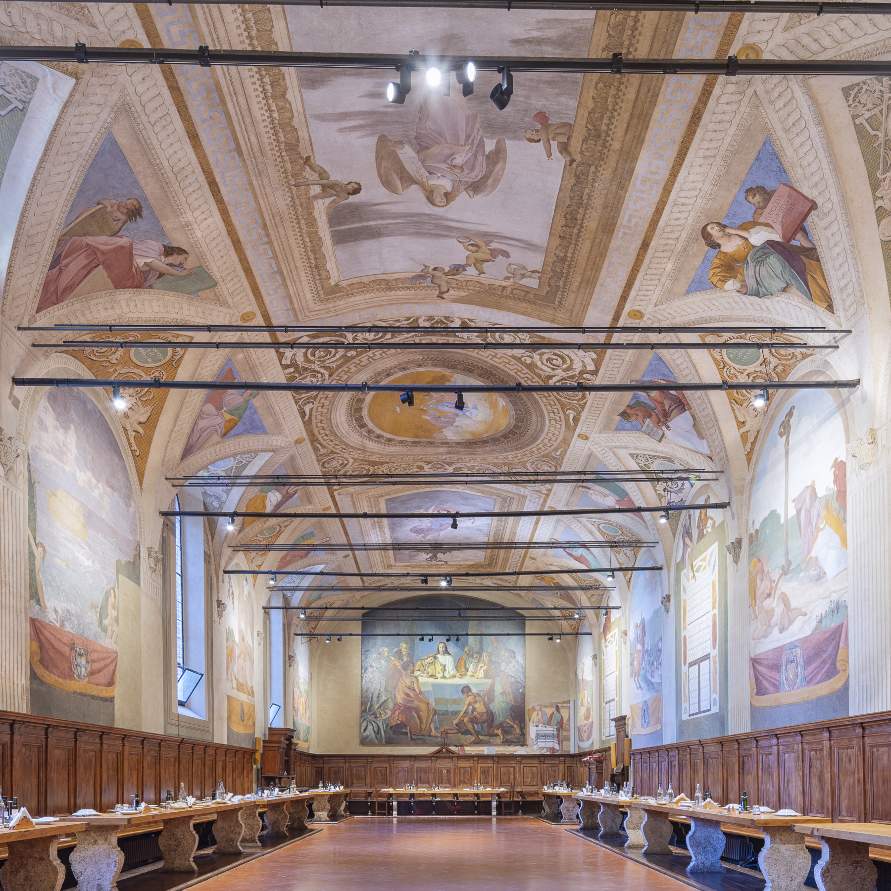 Architekturfotografie in der Abteil Olivieto Maggiore